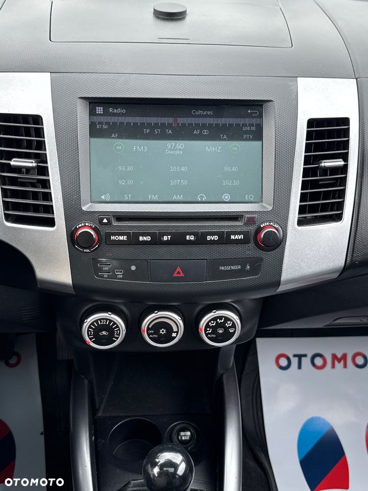 Citroën C-Crosser 2.2 HDi Exclusive - 22