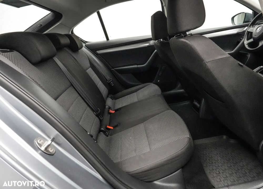 Skoda Octavia 1.6 TDI Business - 16