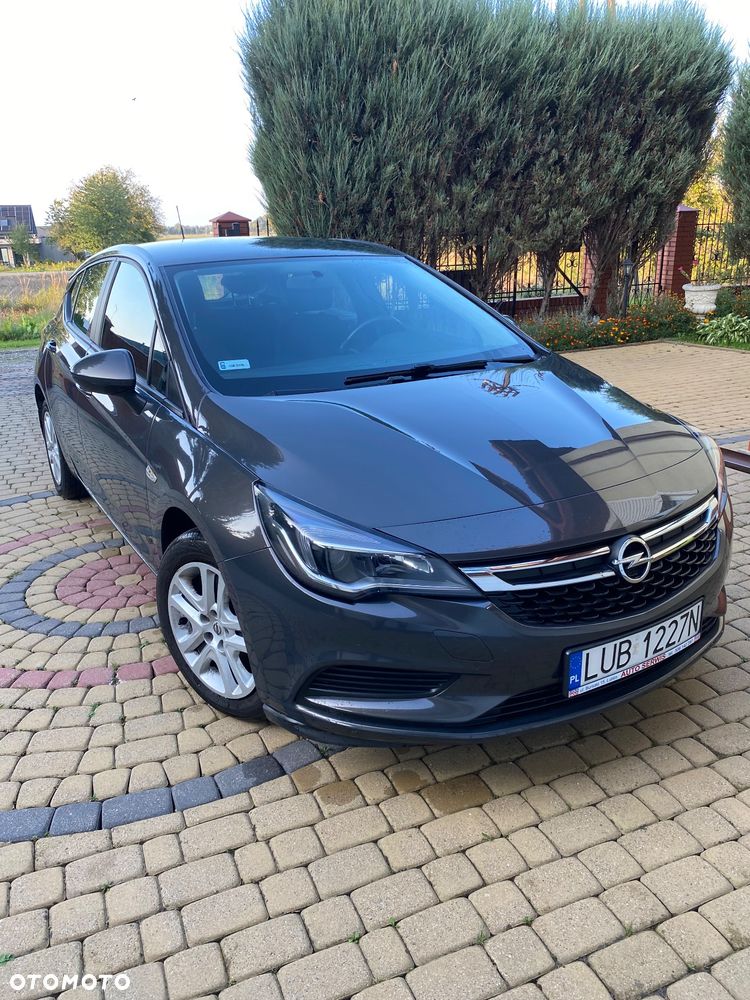 Opel Astra 1.6 CDTI Enjoy - 1