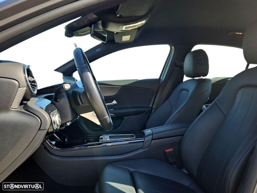 Mercedes-Benz A 180 Limousine d 8G-DCT Progressive - 11