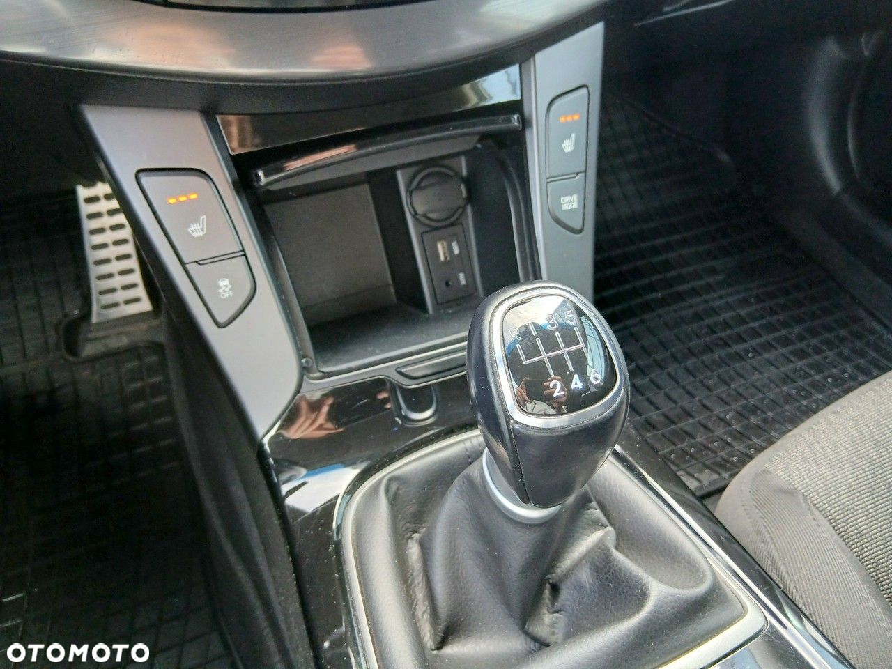 Hyundai i40 - 14