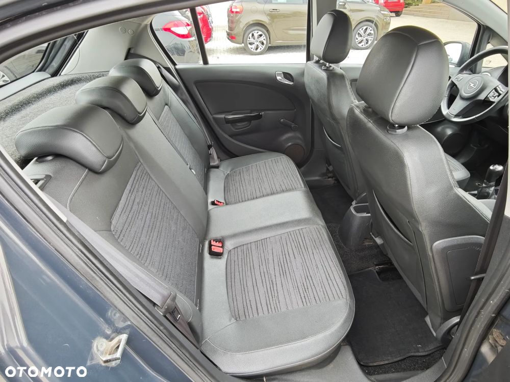 Opel Corsa 1.4 16V Energy - 18