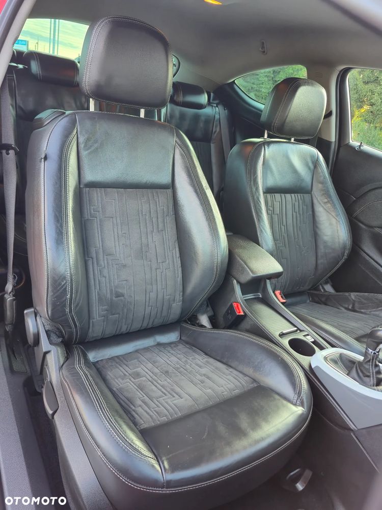 Opel Astra 1.6 Turbo Sport - 21
