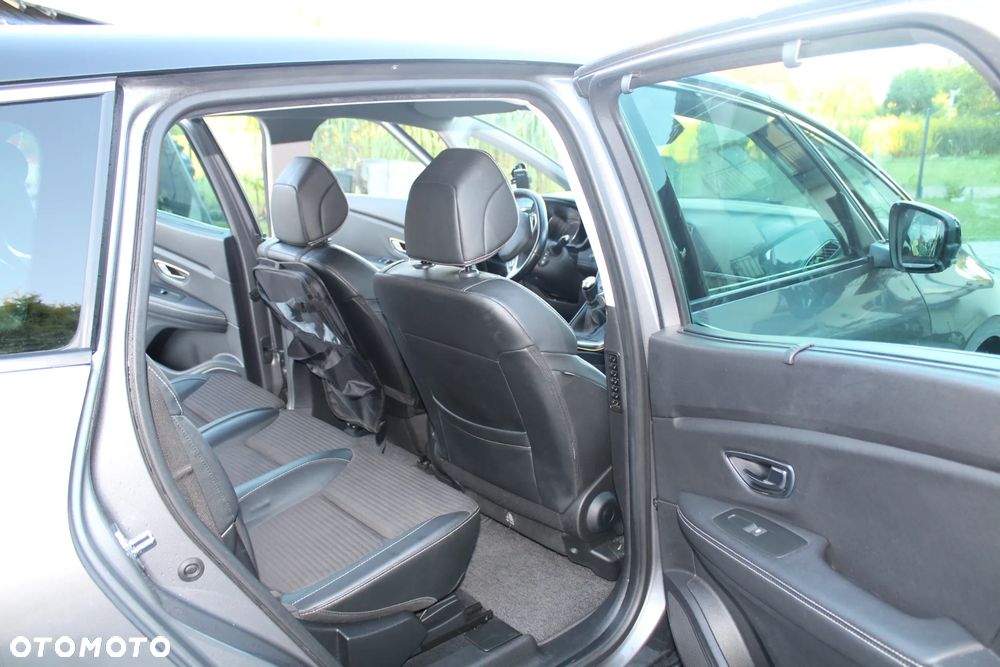 Renault Scenic TCe 140 GPF BUSINESS EDITION - 12