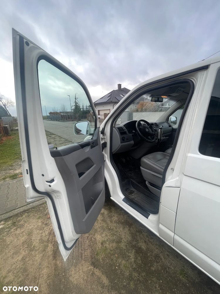 Volkswagen Caravelle L2 - 5