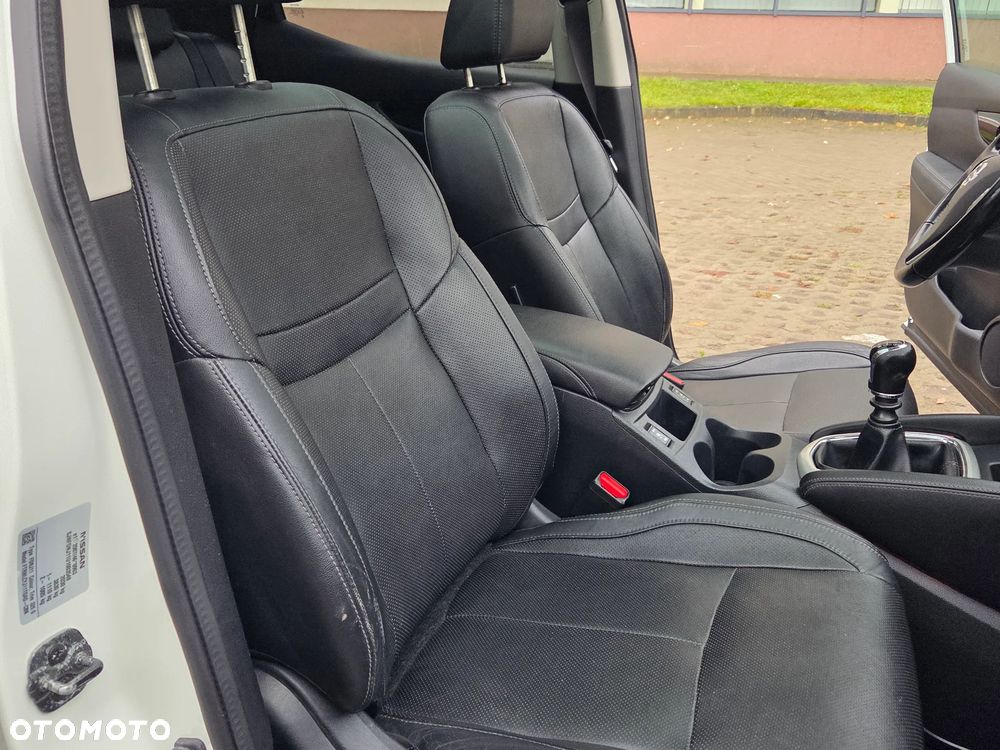 Nissan Qashqai 1.6 dCi 4 x 4 DPF Start/Stop I-Way - 32