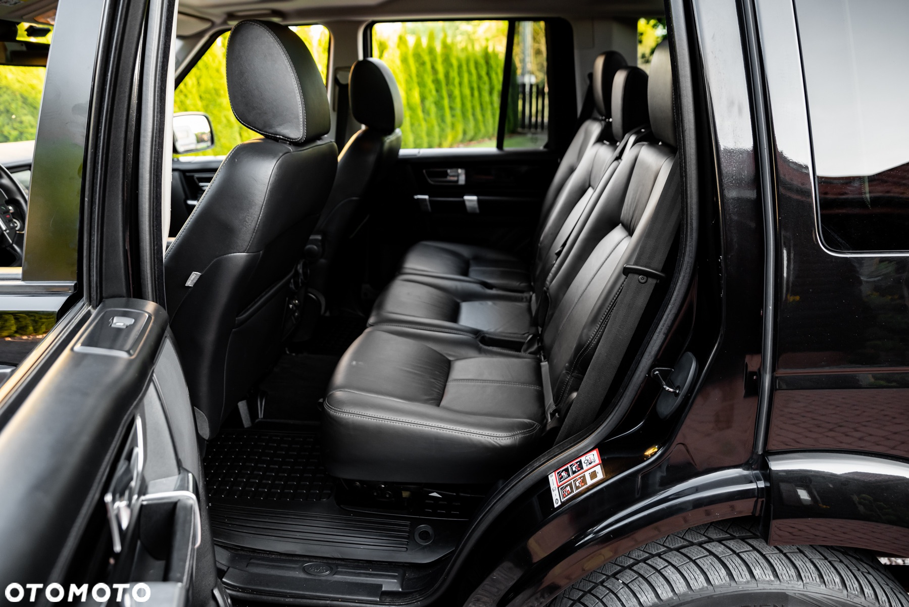Land Rover Discovery SD V6 HSE - 19