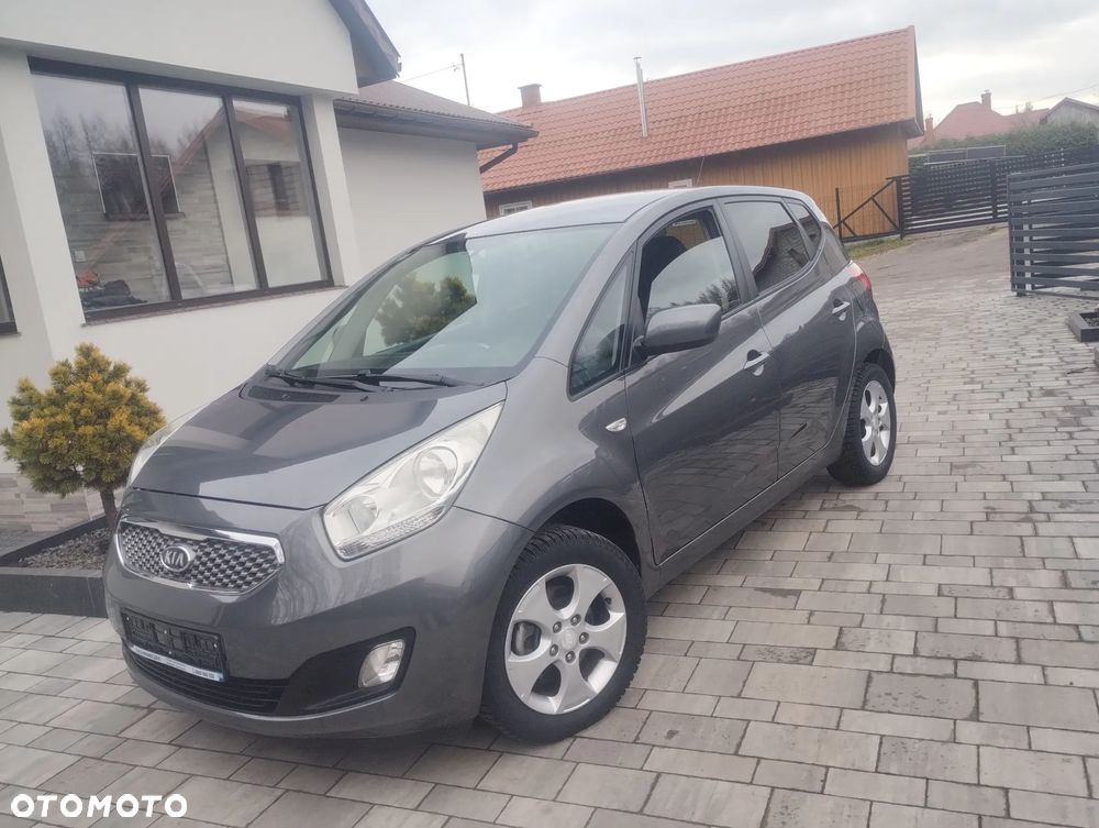 Kia Venga - 1