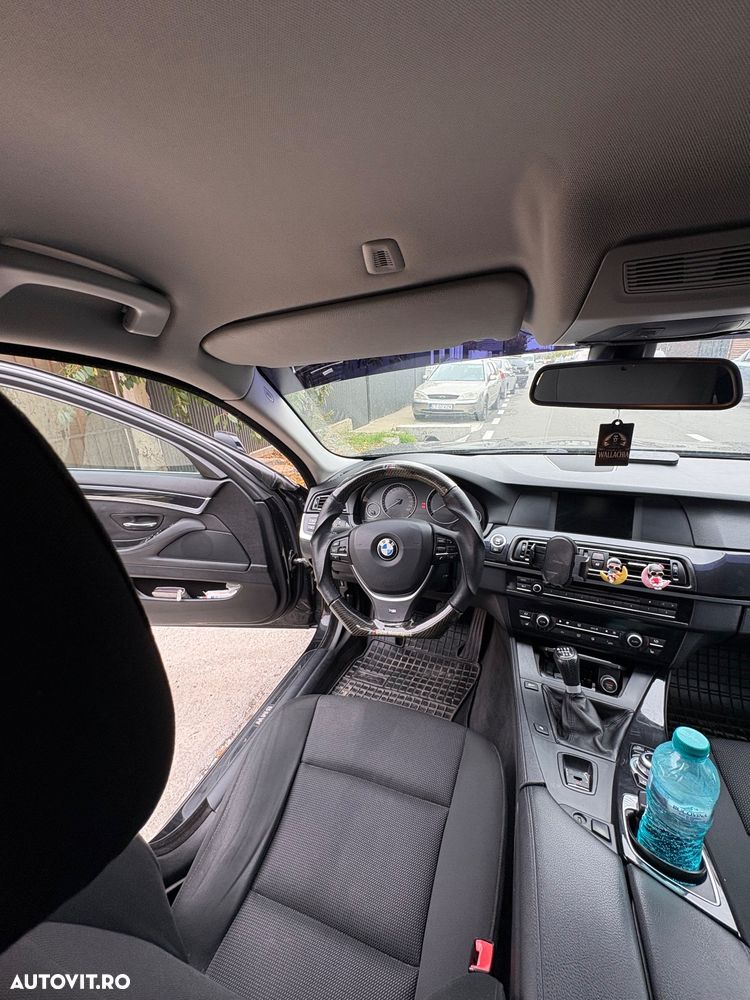 BMW Seria 5 ver-520d-touring-modern-line - 1
