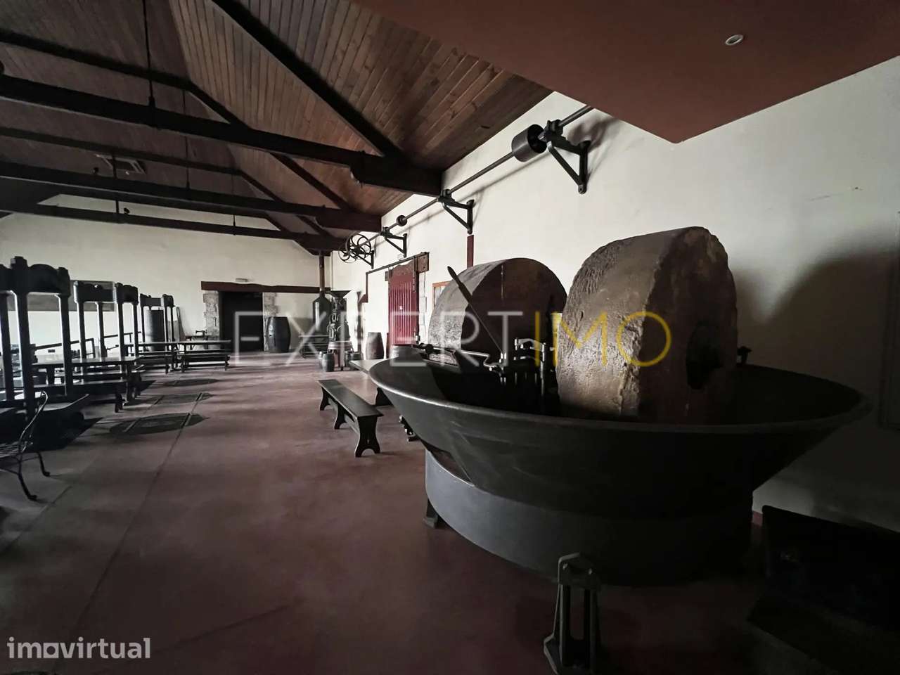 Espaço comercial c/ 643m2 p/ restaurante ou diversão noturna em... - Grande imagem: 2/28