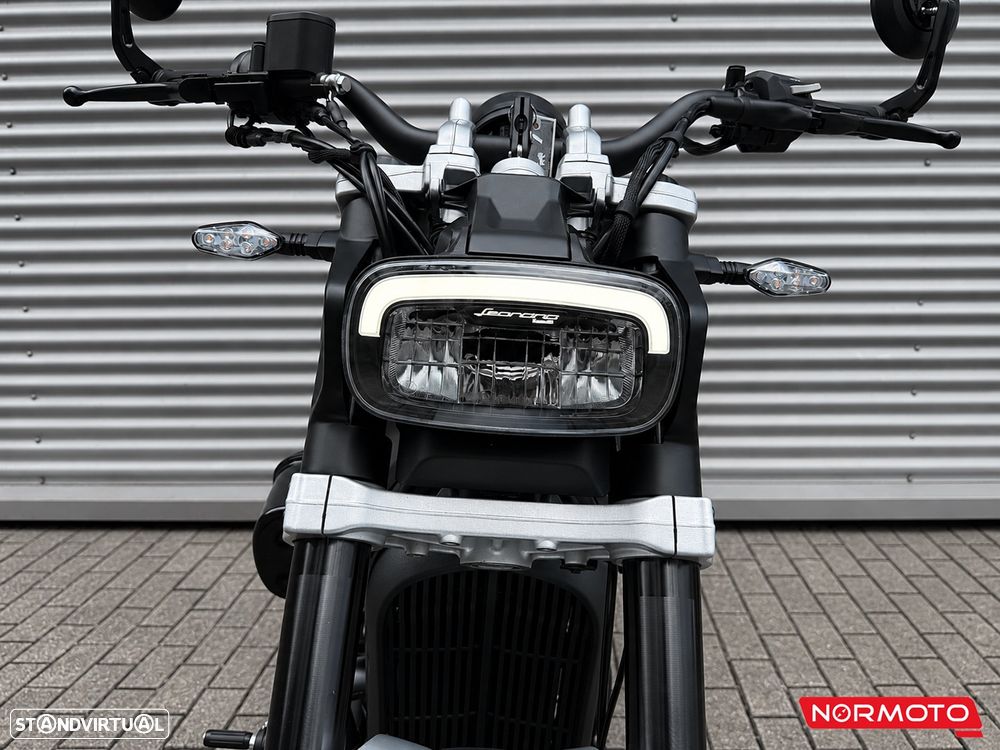 Benelli Leoncino 400 Bobber - 4