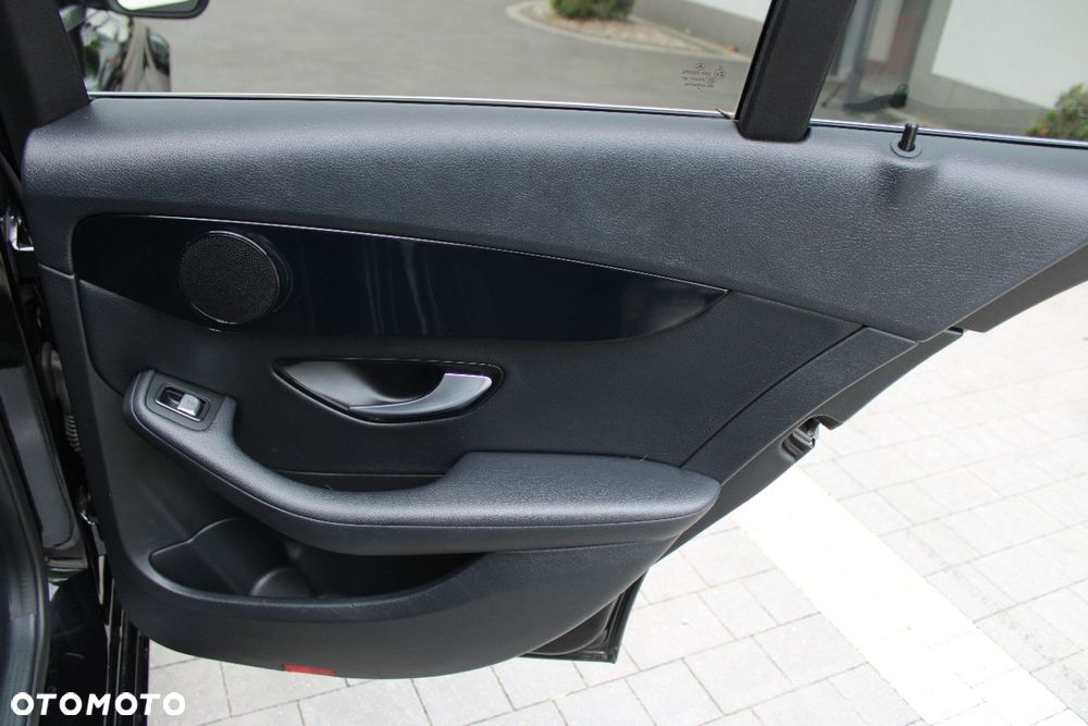Mercedes-Benz Klasa C 200 (BlueTEC) d 7G-TRONIC Avantgarde - 22