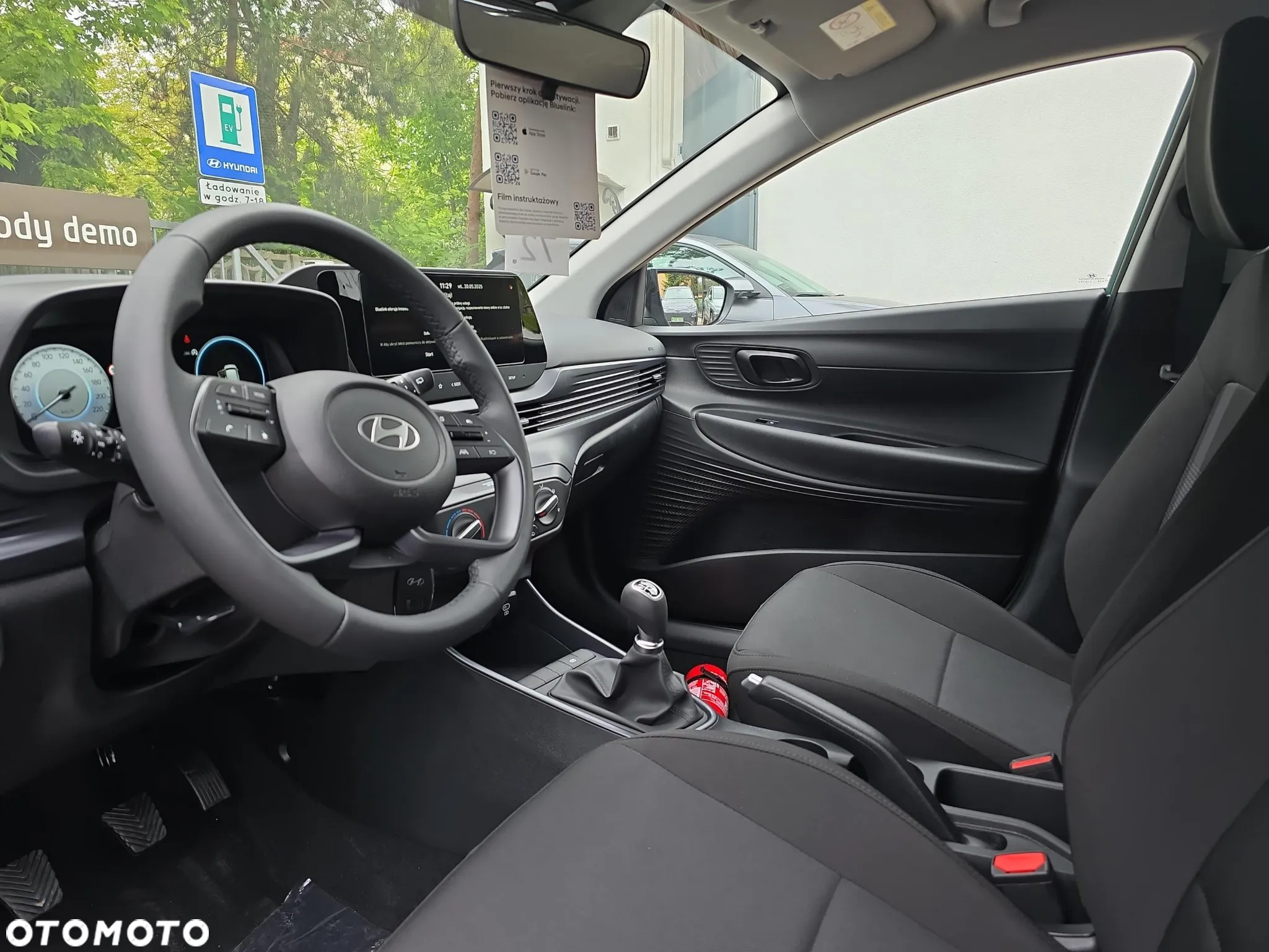 Hyundai i20 1.2 Modern - 10