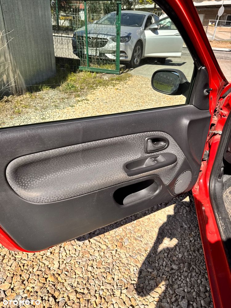 Renault Clio 1.2 Access - 19