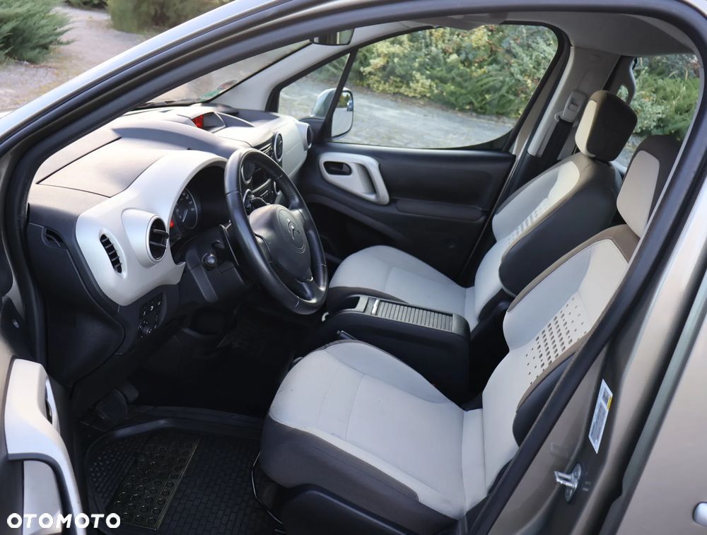 Citroën Berlingo e-HDi 90 FAP EGS6 Multispace - 26