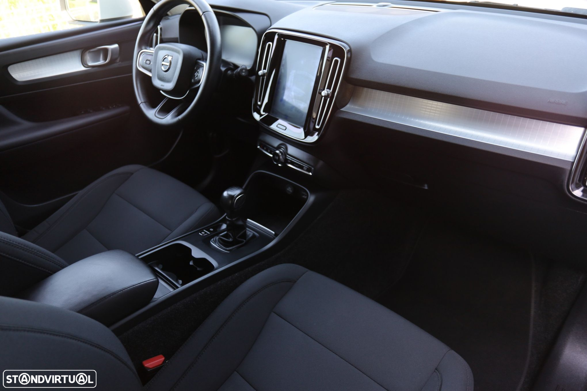 Volvo XC 40 2.0 D3 Momentum - 16