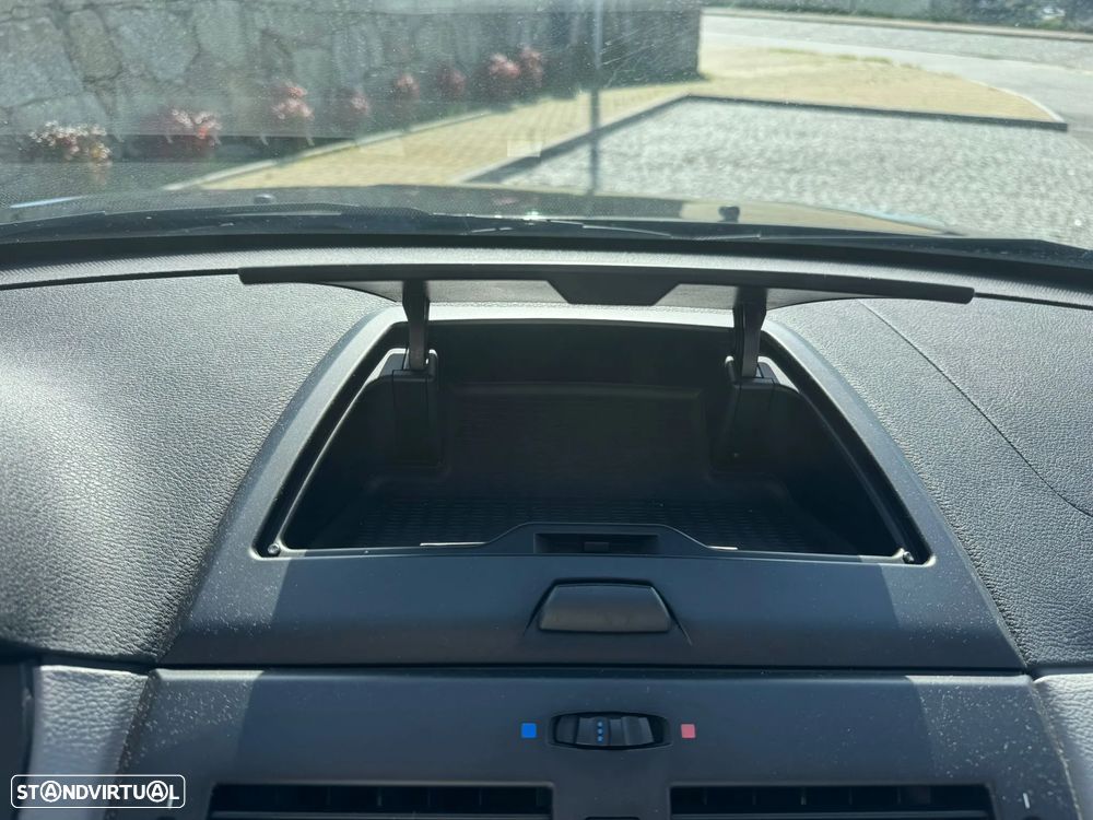 BMW X3 2.0 d LifeStyle - 22