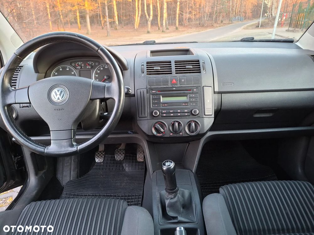 Volkswagen Polo 1.4 16V Highline - 6