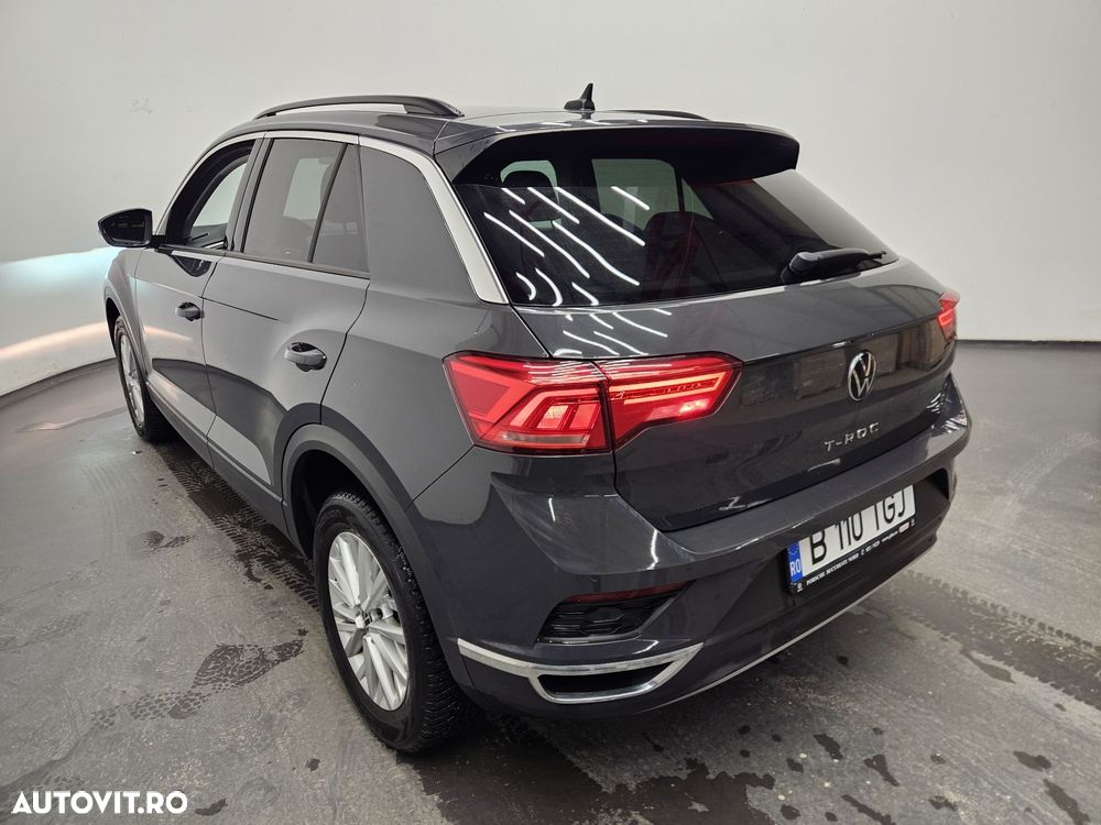 Volkswagen T-Roc - 2