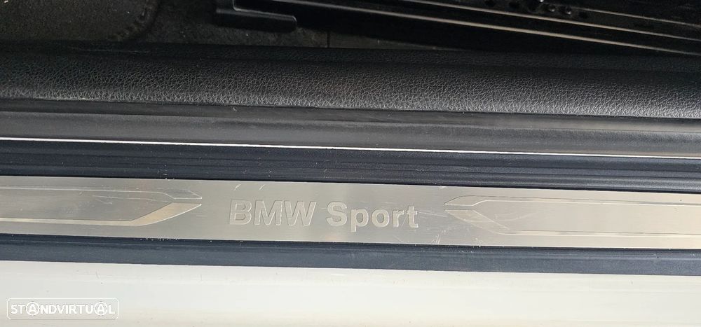 BMW 116 i Sport Line - 19