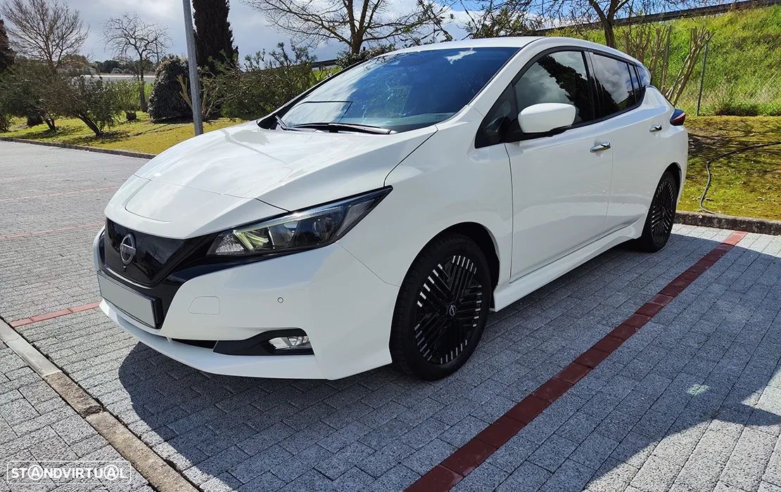 Nissan Leaf N-Connecta - 1