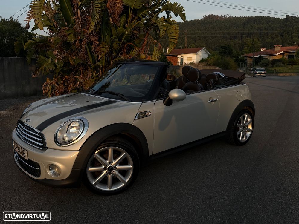 MINI Cabrio Cooper D - 9