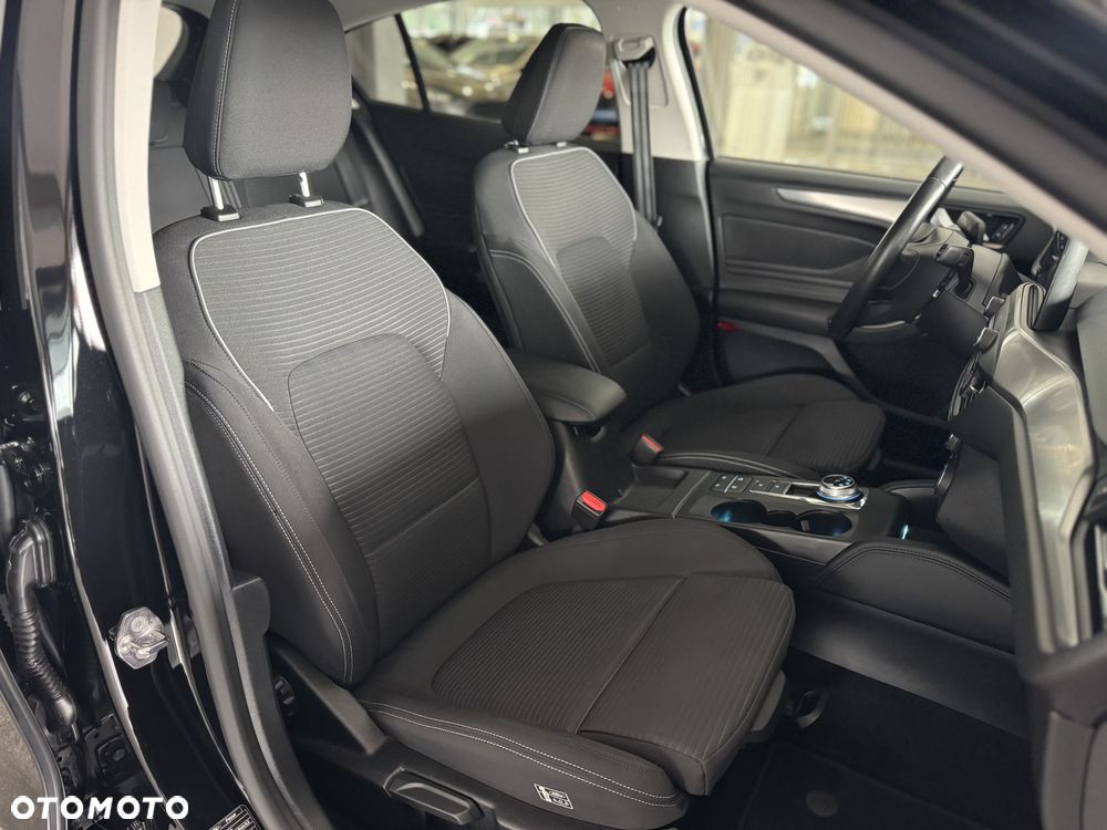 Ford Focus - 35