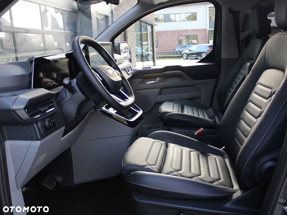 Ford Tourneo Custom 2.5 PHEV CVT 340 L2 Titanium X - 11
