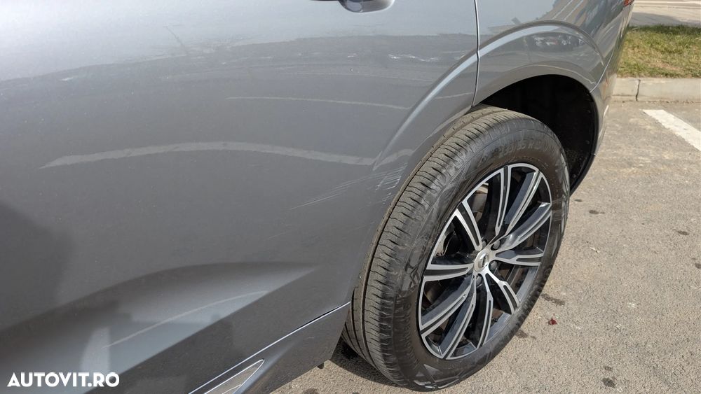 Volvo XC 60 B5 MHEV AT8 AWD Inscription - 18