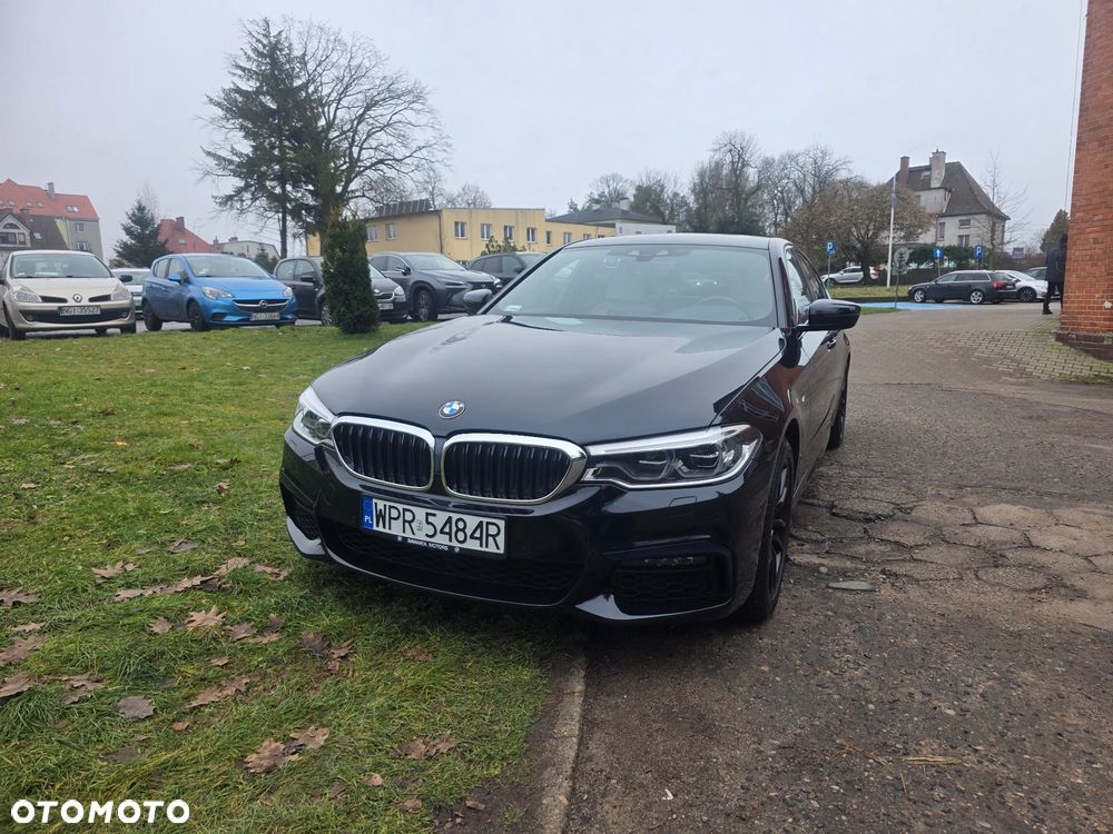 BMW Seria 5 520d xDrive - 1