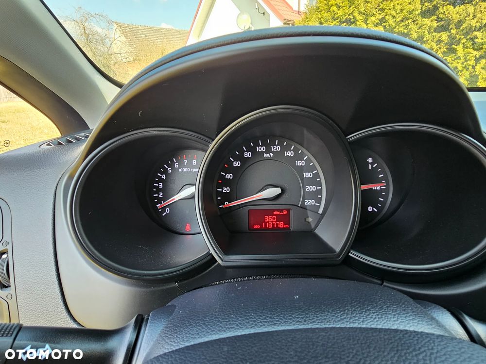 Kia Rio 1.2 Dream Team Edition - 18