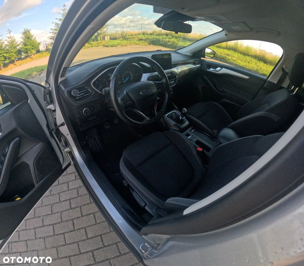 Ford Focus - 7