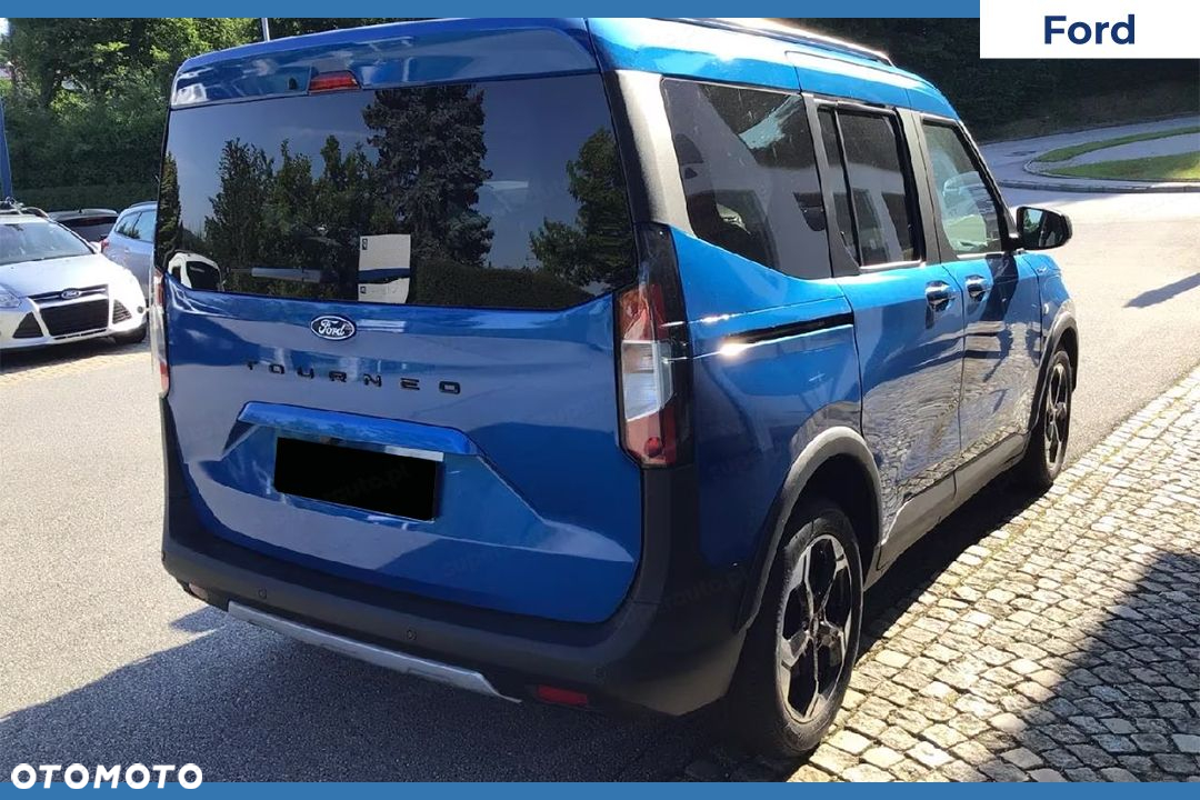 Ford Tourneo Courier - 5