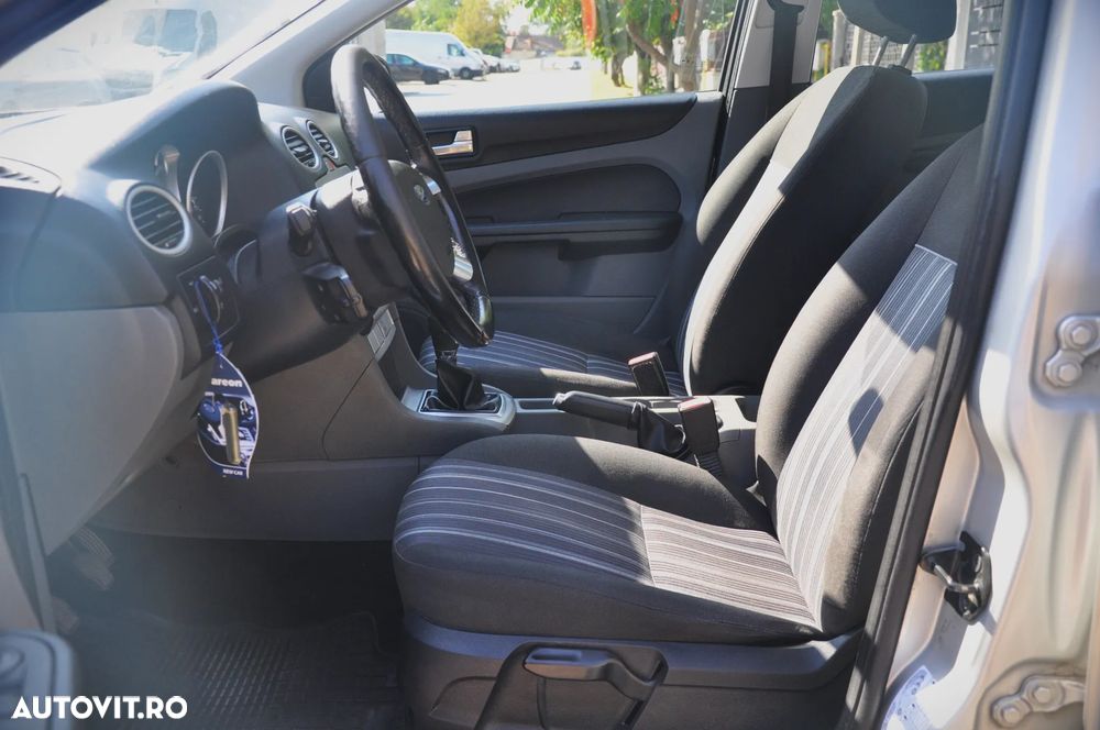Ford Focus 1.6 TDCI Trend - 9