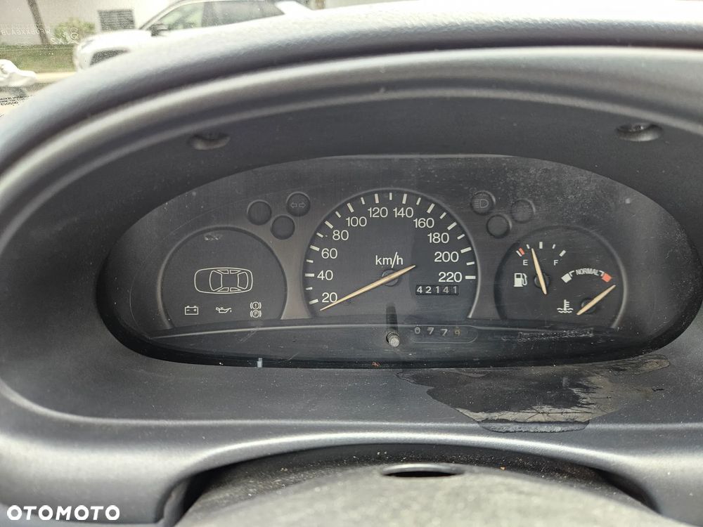 Ford Fiesta 1.8 D Fun - 7