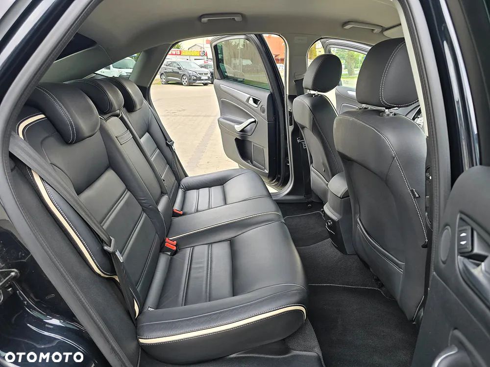 Ford Mondeo - 23