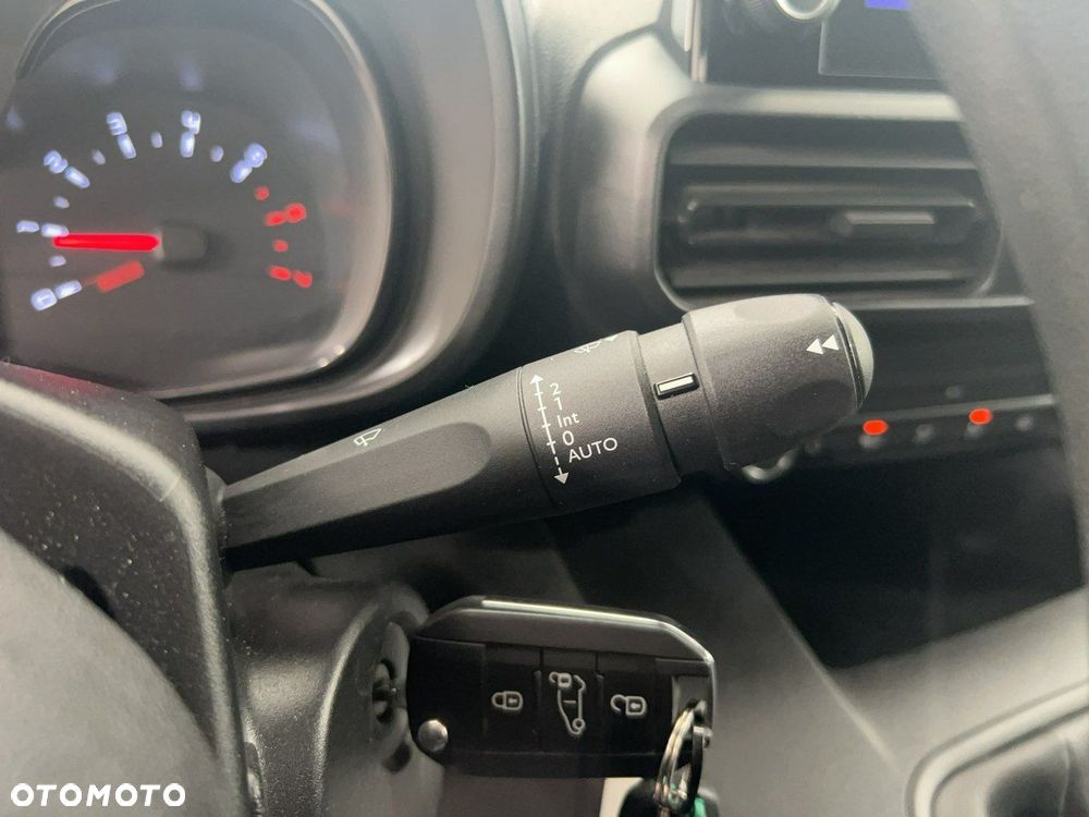 Toyota Proace City - 22