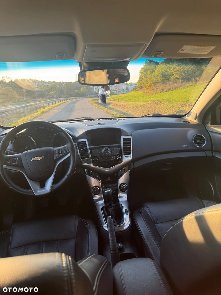Chevrolet Cruze 1.4 T LT+ - 11
