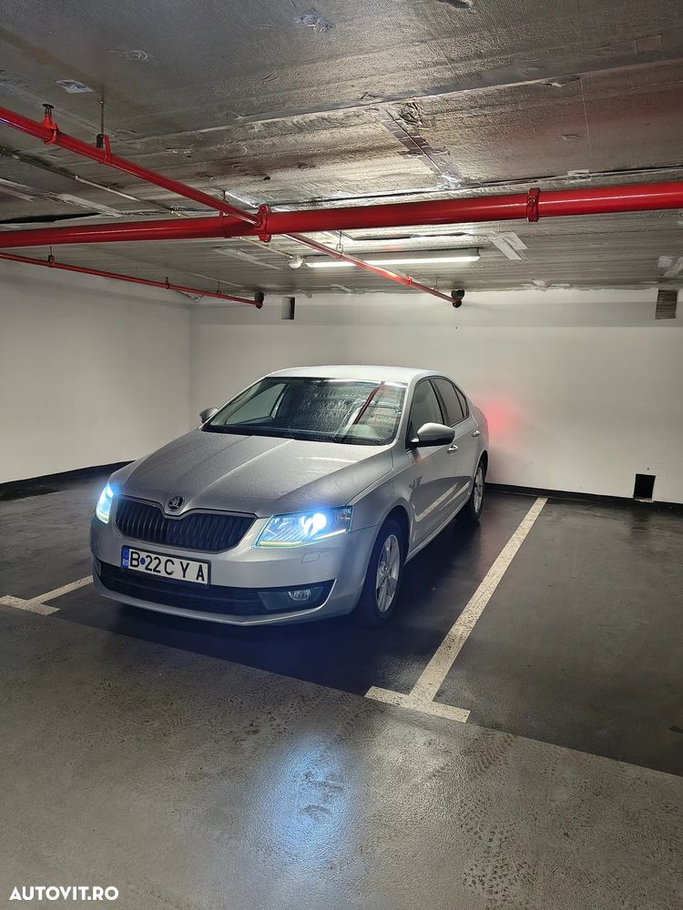 Skoda Octavia 1.6 TDI Ambition Greenline - 1