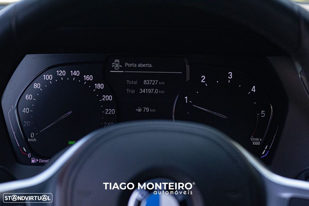 BMW 116 d Pack Desportivo M - 40