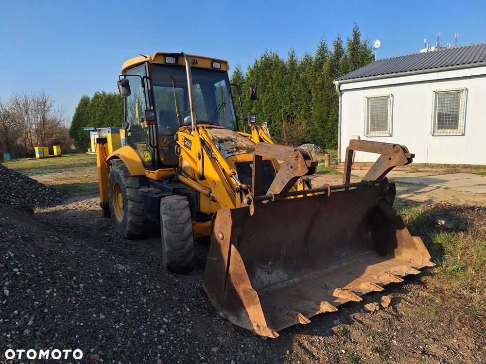 JCB 3Cx 4X4 - 3