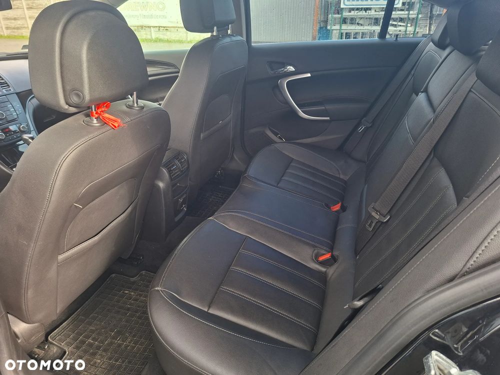 Opel Insignia 2.0 T Cosmo - 28