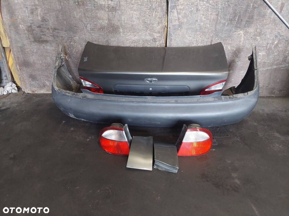 KOMPLETNY TYŁ KLAPA BAGAŻNIKA ZDERZAK TYŁ LAMPY DAEWOO LANOS SEDAN - 1