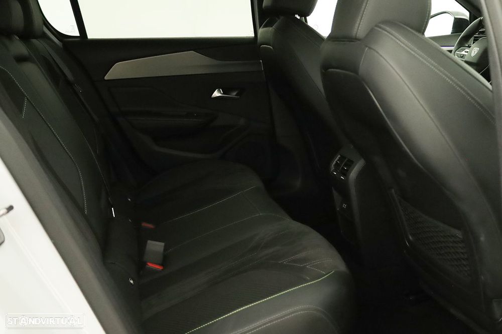 Peugeot 308 1.2 PureTech GT EAT8 - 21