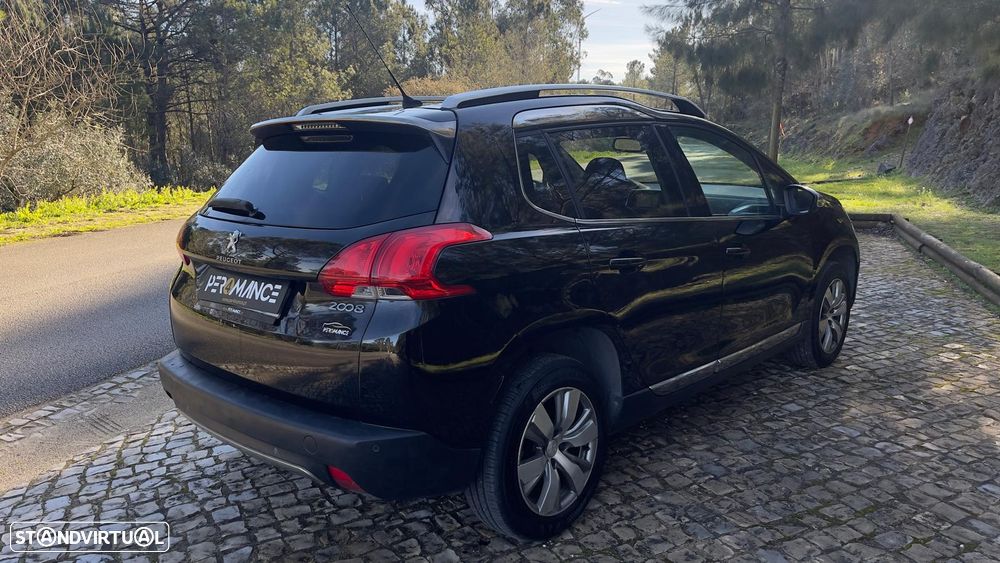 Peugeot 2008 1.4 HDi Allure - 24