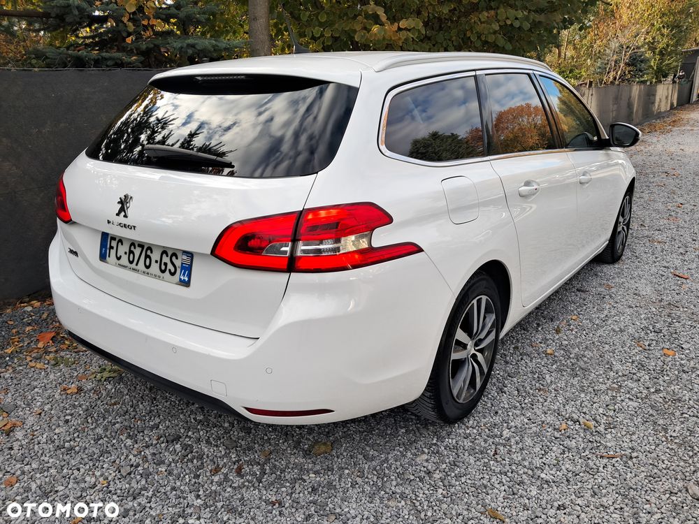 Peugeot 308 1.5 BlueHDi Business S&S EAT8 - 3