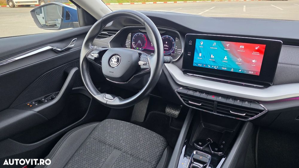 Skoda Octavia 2.0 TDI DSG First Edition - 27
