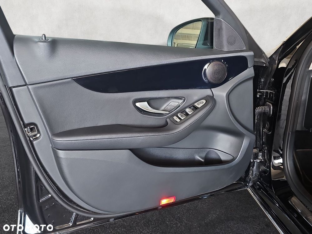 Mercedes-Benz Klasa C - 16