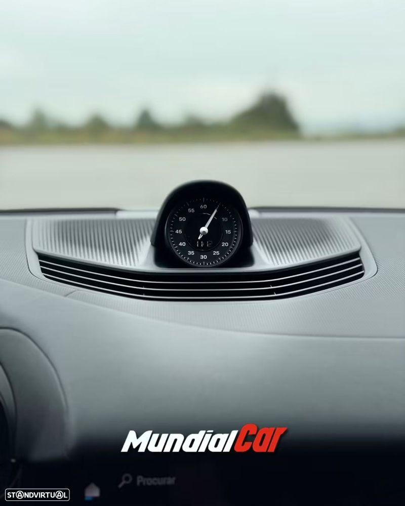 Porsche Taycan Cross Turismo - 7