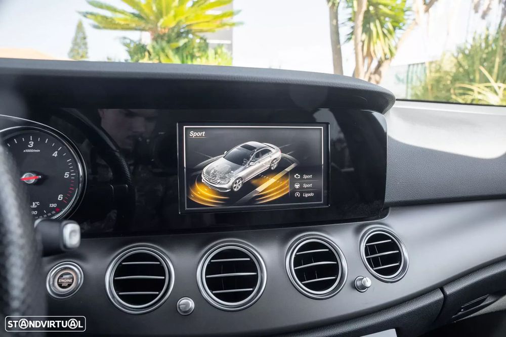 Mercedes-Benz E 220 - 16